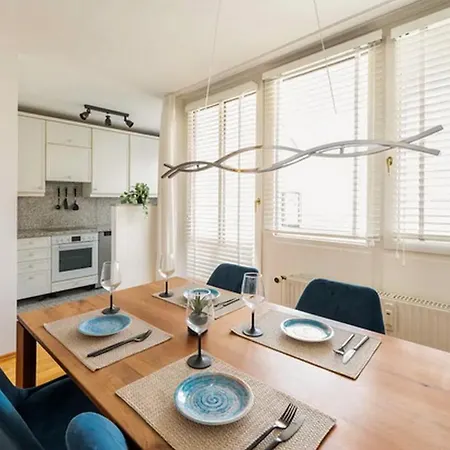 Modern 3 Bedroom Near Oktoberfest München