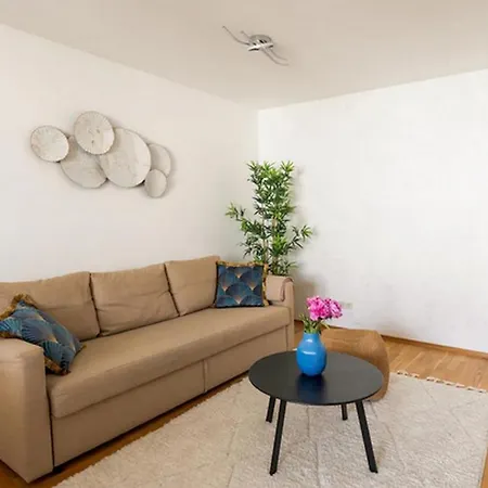 Modern 3 Bedroom Near Oktoberfest München