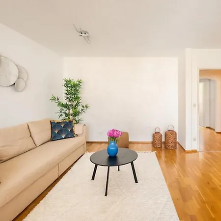 Lägenhet Modern 3 Bedroom Near Oktoberfest München